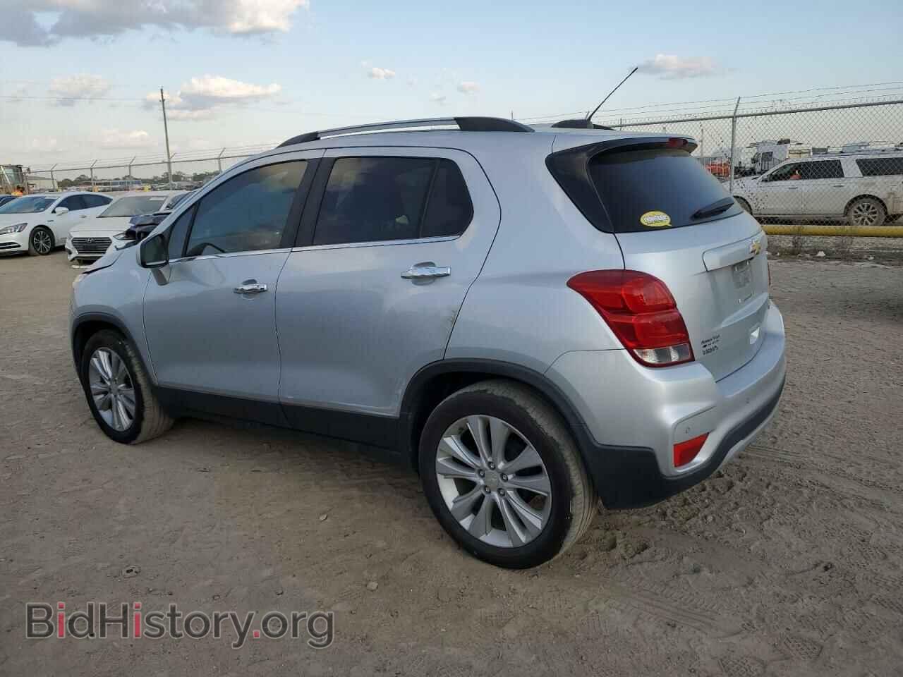 2017 CHEVROLET TRAX - VIN: 3GNCJMSB5HL250680 - Фото 2