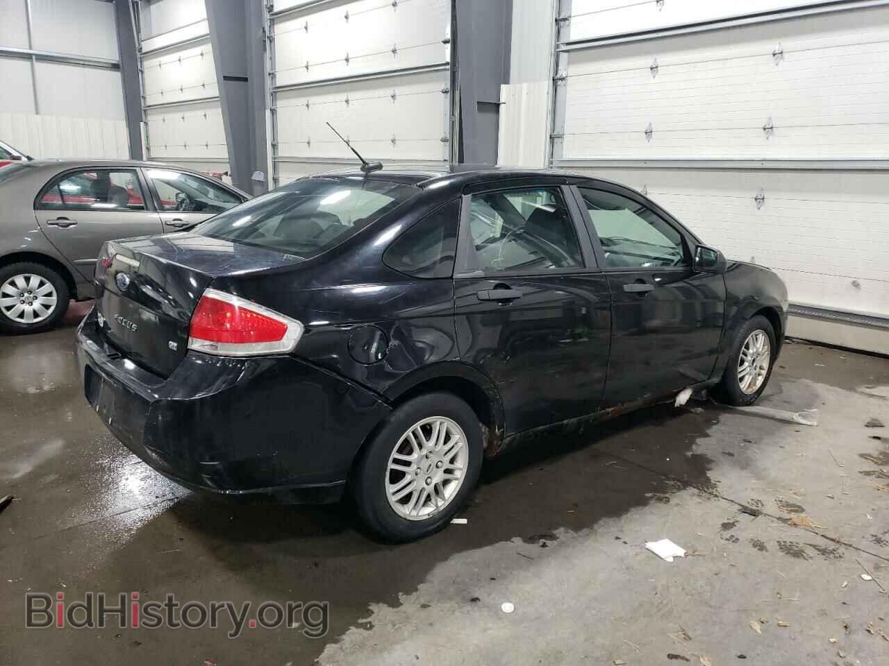 2010 FORD FOCUS - VIN: 1FAHP3FN2AW192898 - Фото 3
