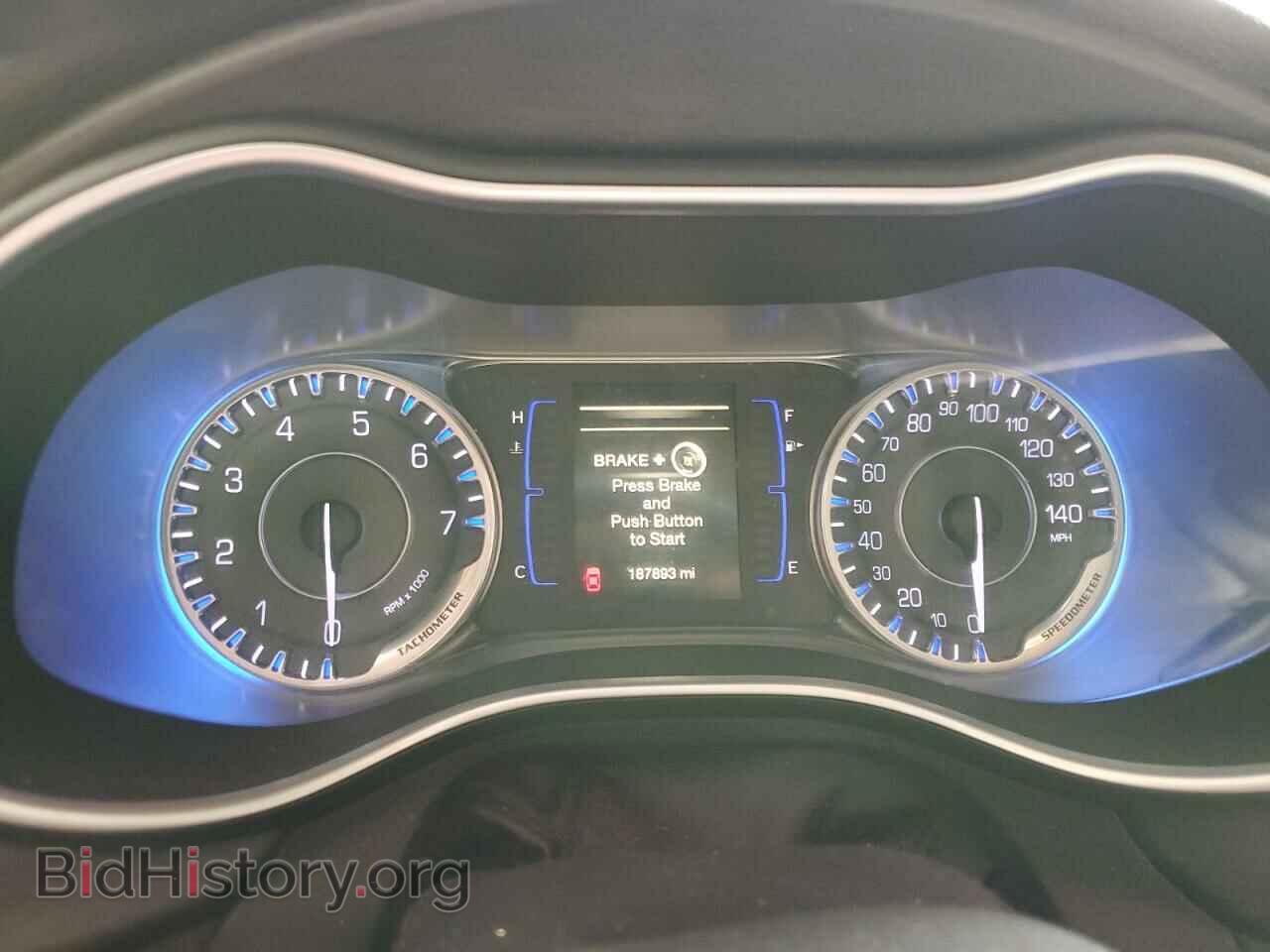 2016 CHRYSLER 200 - VIN: 1C3CCCAB3GN126750 - Фото 9