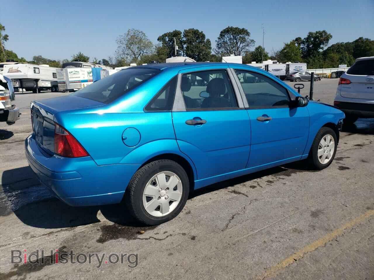 2007 FORD FOCUS - VIN: 1FAFP34N37W334534 - Фото 3