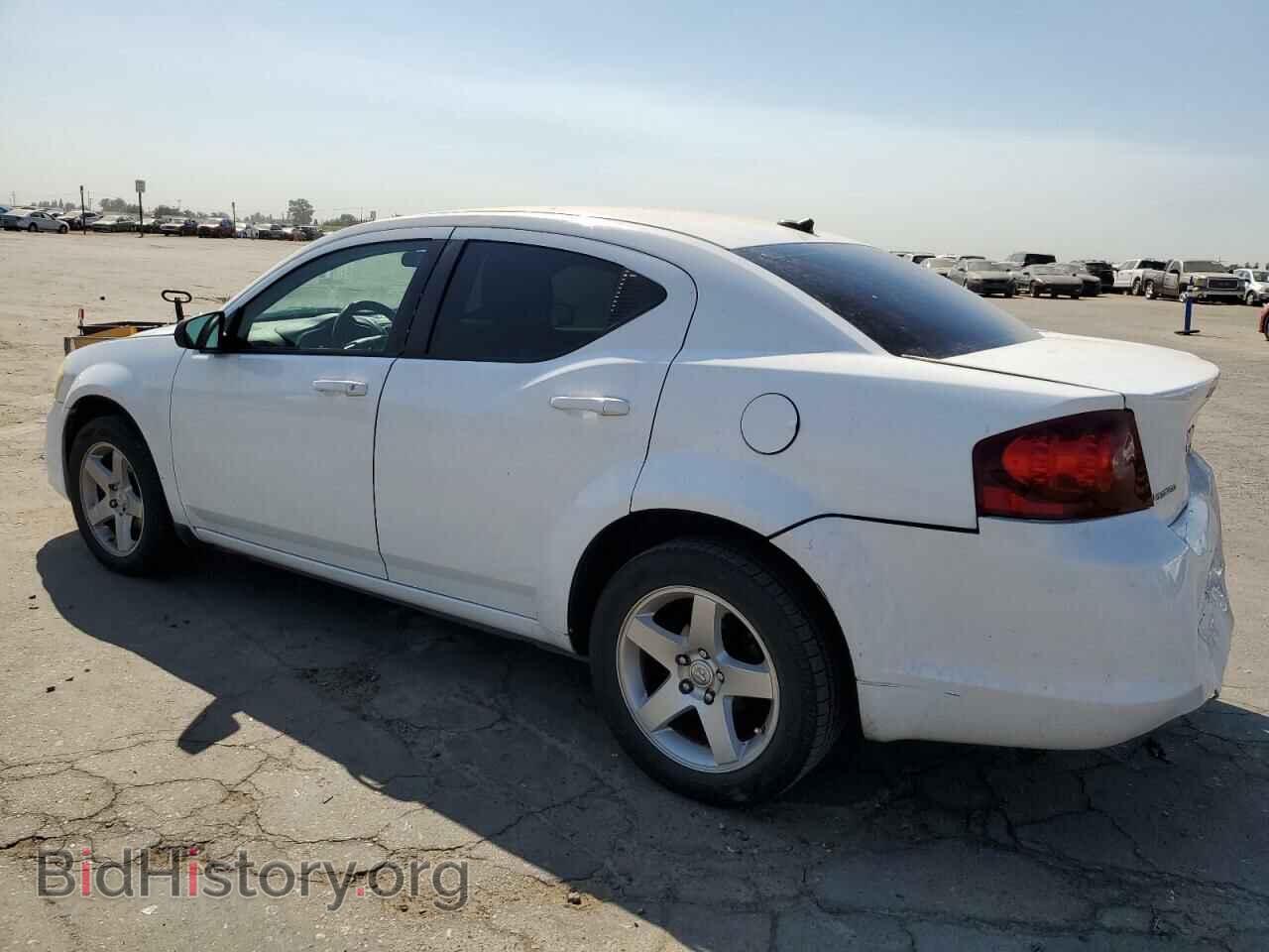 2011 DODGE AVENGER - VIN: 1B3BD4FB8BN608904 - Фото 2