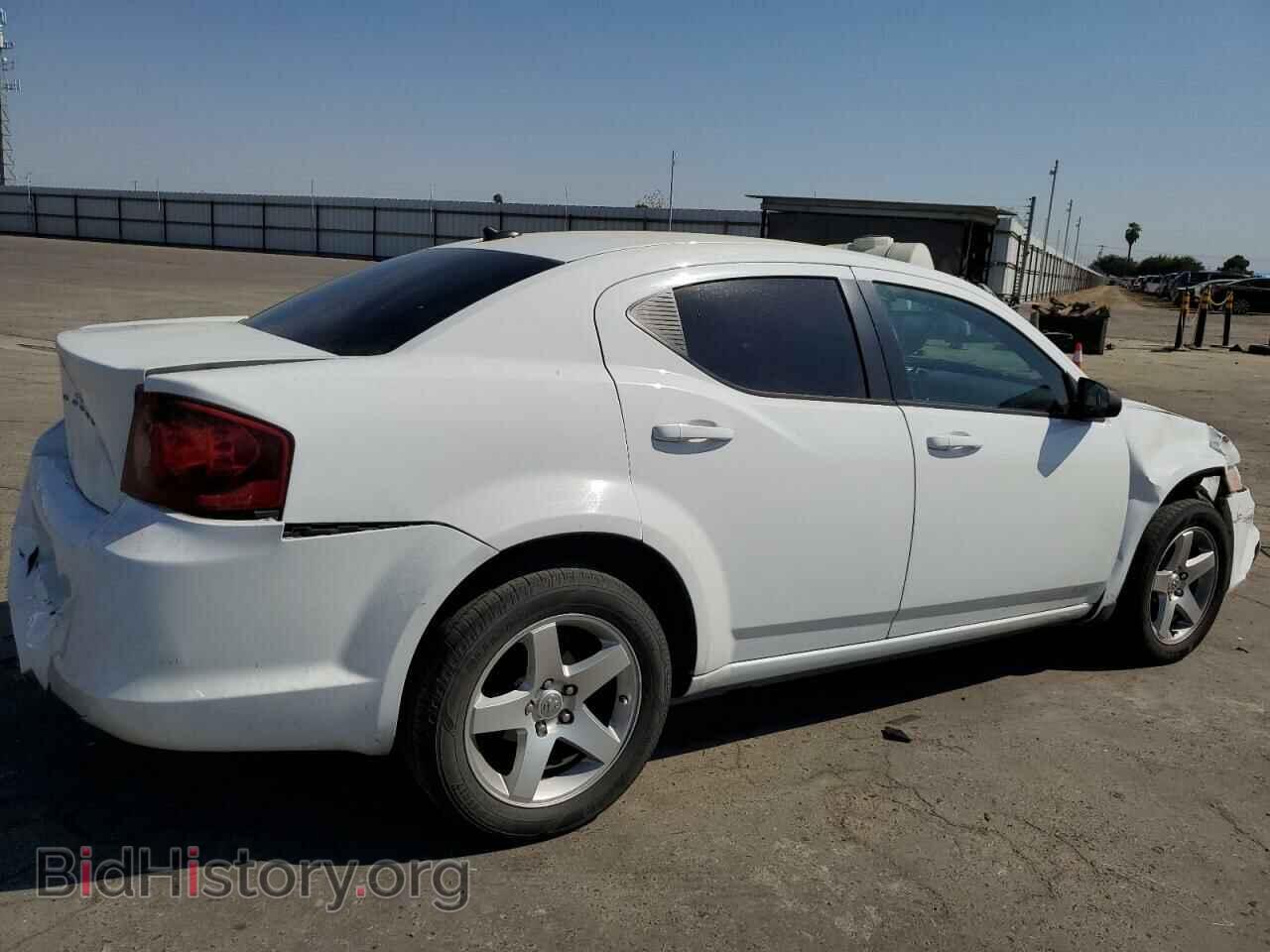 2011 DODGE AVENGER - VIN: 1B3BD4FB8BN608904 - Фото 3