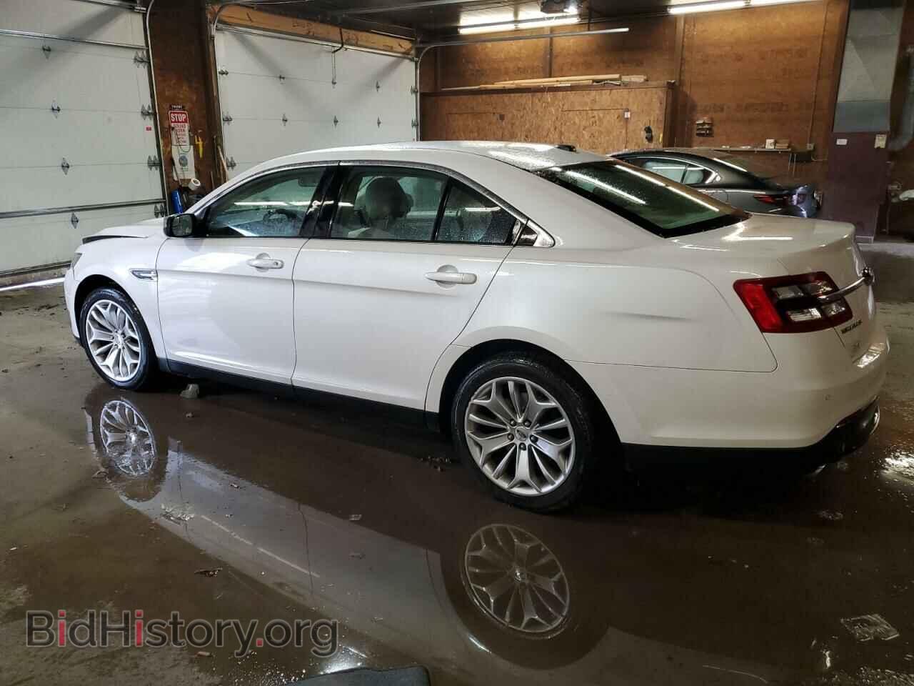 2016 FORD TAURUS - VIN: 1FAHP2F82GG133146 - Фото 2