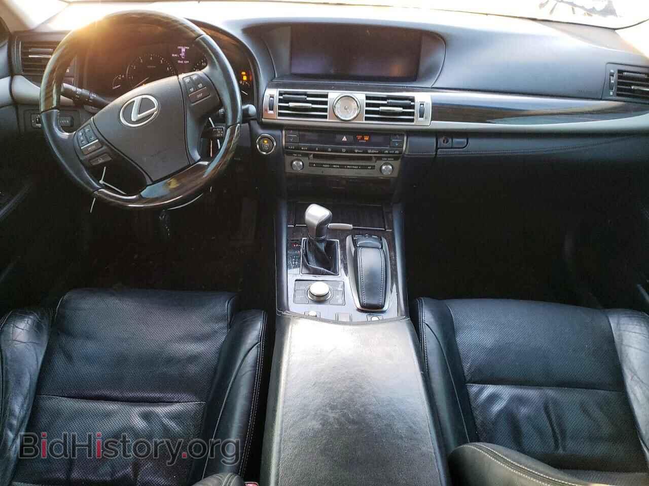 2013 LEXUS LS460 - VIN: JTHCL5EF5D5016751 - Photo 8