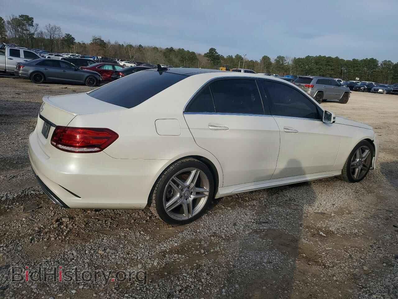 2014 MERCEDES-BENZ E-CLASS - VIN: WDDHF5KB5EA882660 - Фото 3