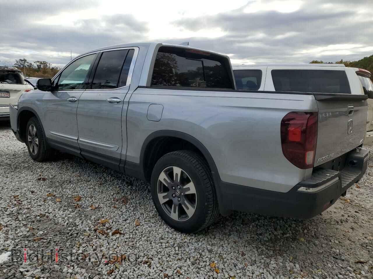 2018 HONDA RIDGELINE - VIN: 5FPYK3F70JB007740 - Фото 2