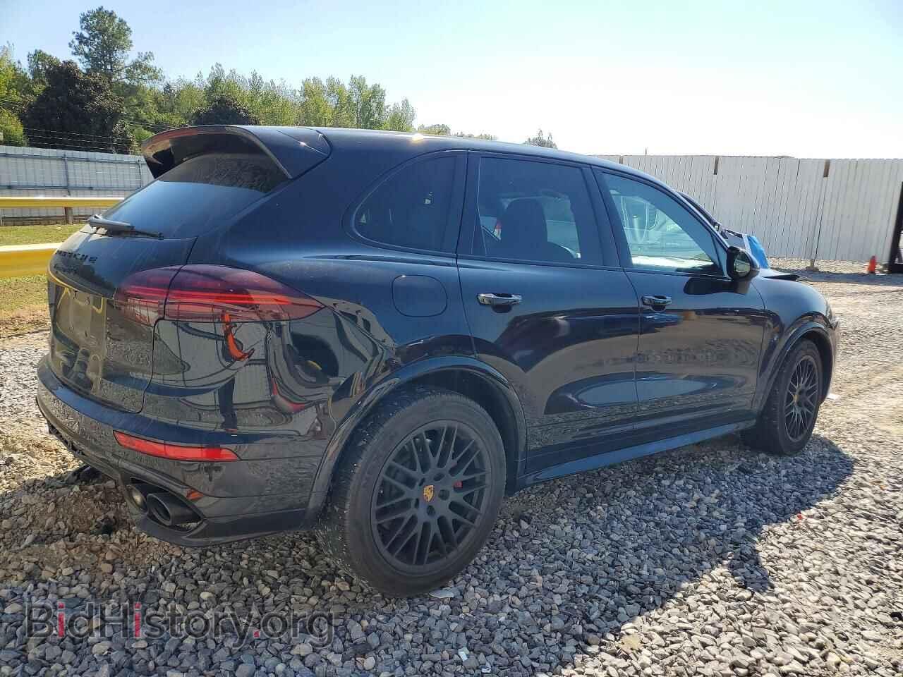 2016 Porsche CAYENNE (VIN WP1AD2A23GLA71219) — photo 3 of 12
