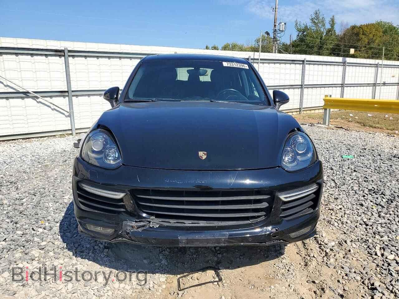 2016 Porsche CAYENNE (VIN WP1AD2A23GLA71219) — photo 5 of 12