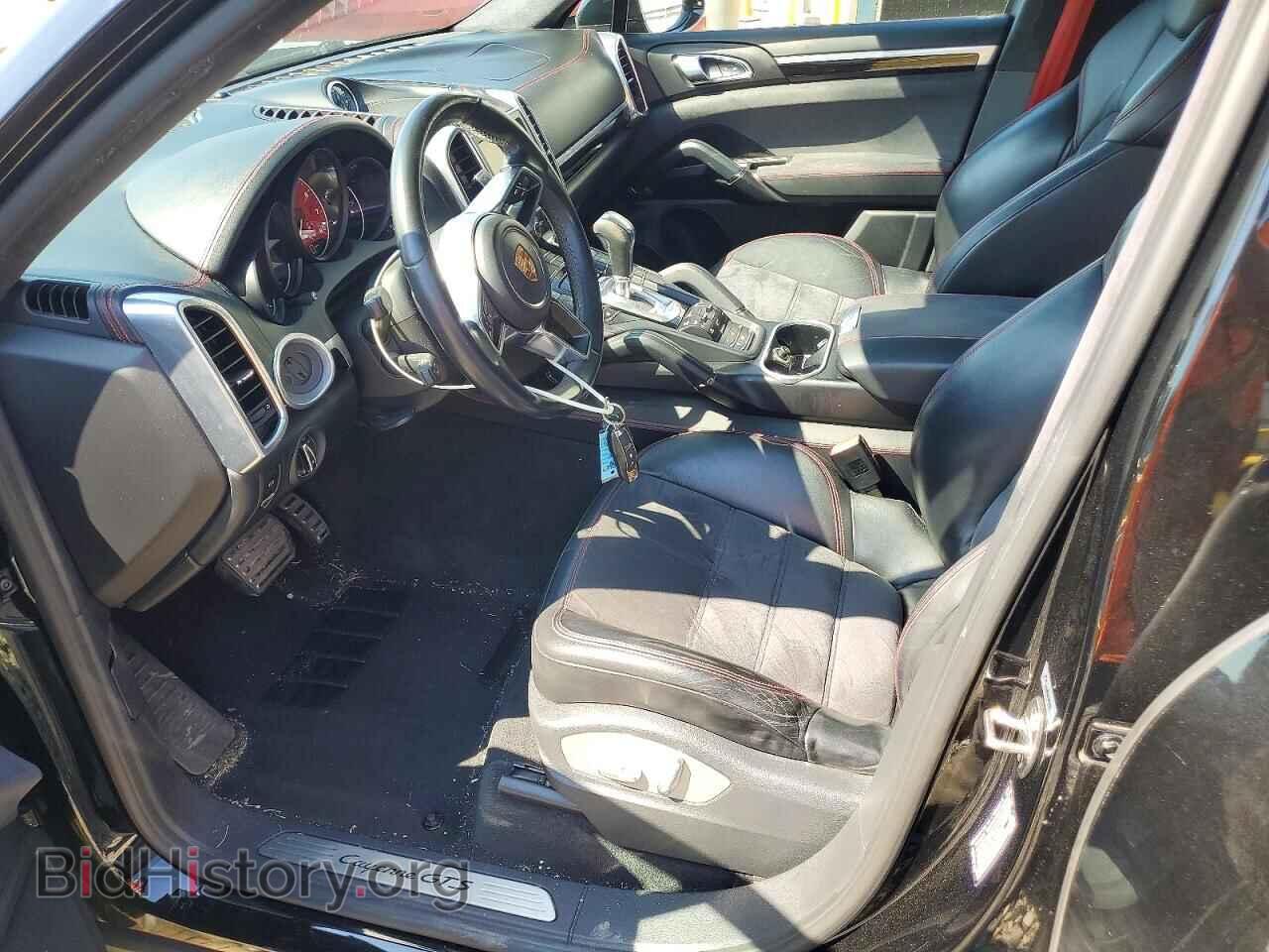 2016 Porsche CAYENNE (VIN WP1AD2A23GLA71219) — photo 7 of 12
