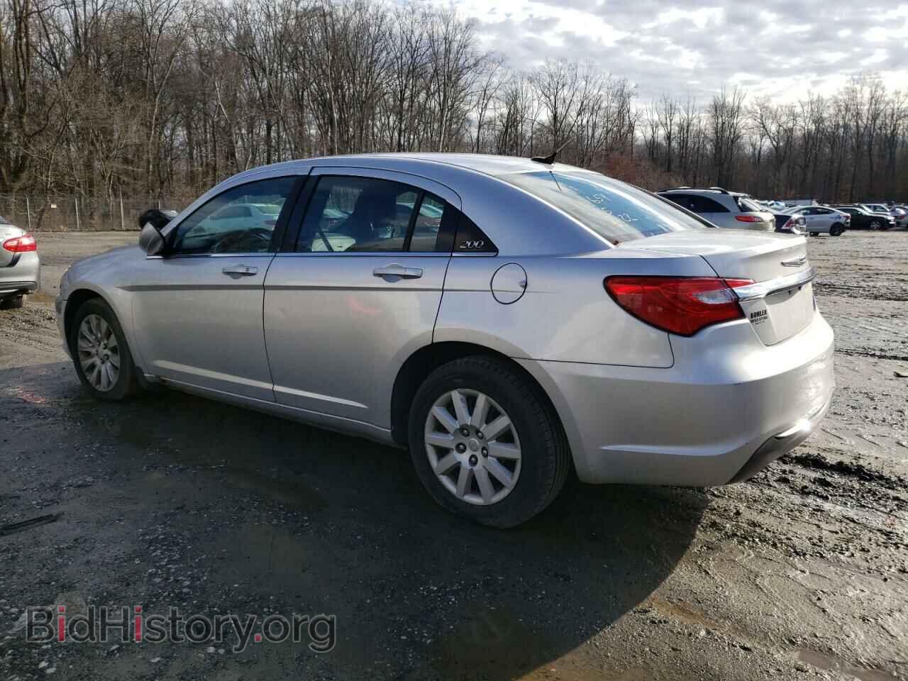 2012 CHRYSLER 200 - VIN: 1C3CCBAB3CN127594 - Photo 2