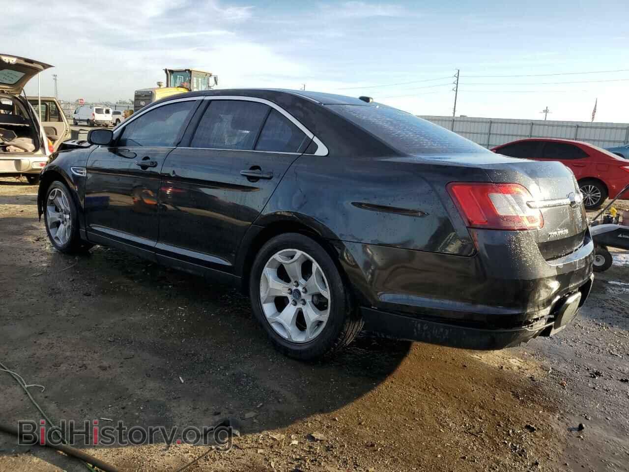 2011 FORD TAURUS - VIN: 1FAHP2EW1BG112295 - Фото 2