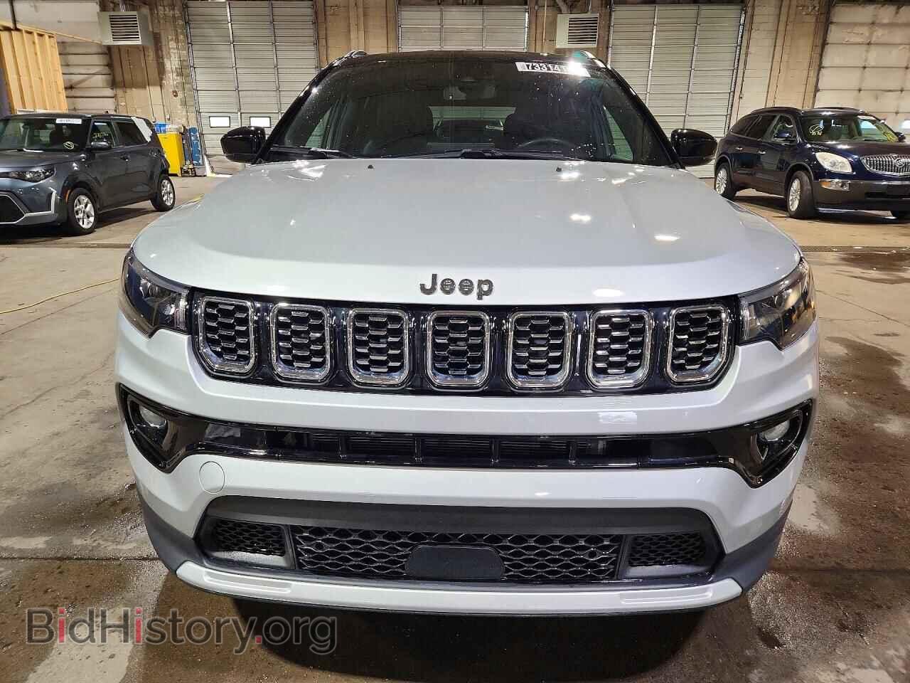 2025 Jeep COMPASS (VIN 3C4NJDCN1ST511787) — photo 5 of 13