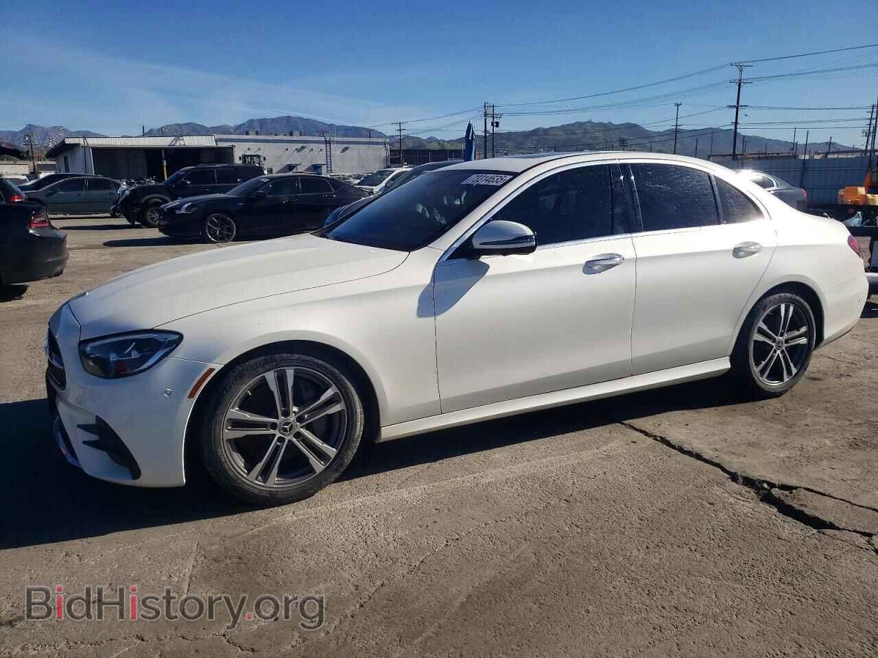 Photo W1KZF8DB0MA907367 - MERCEDES-BENZ E-CLASS 2021