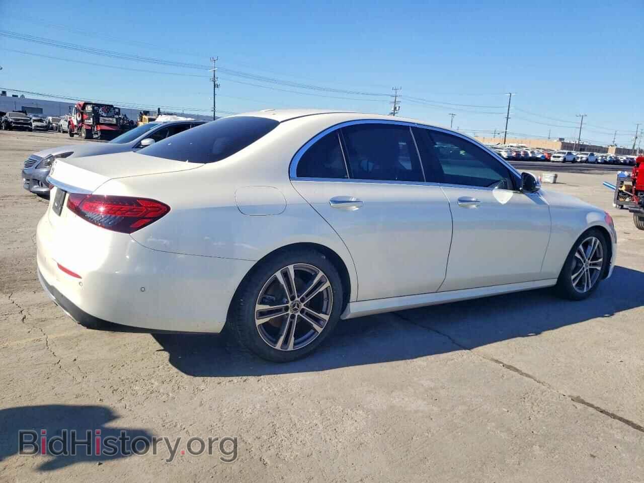 2021 MERCEDES-BENZ E-CLASS - VIN: W1KZF8DB0MA907367 - Фото 3