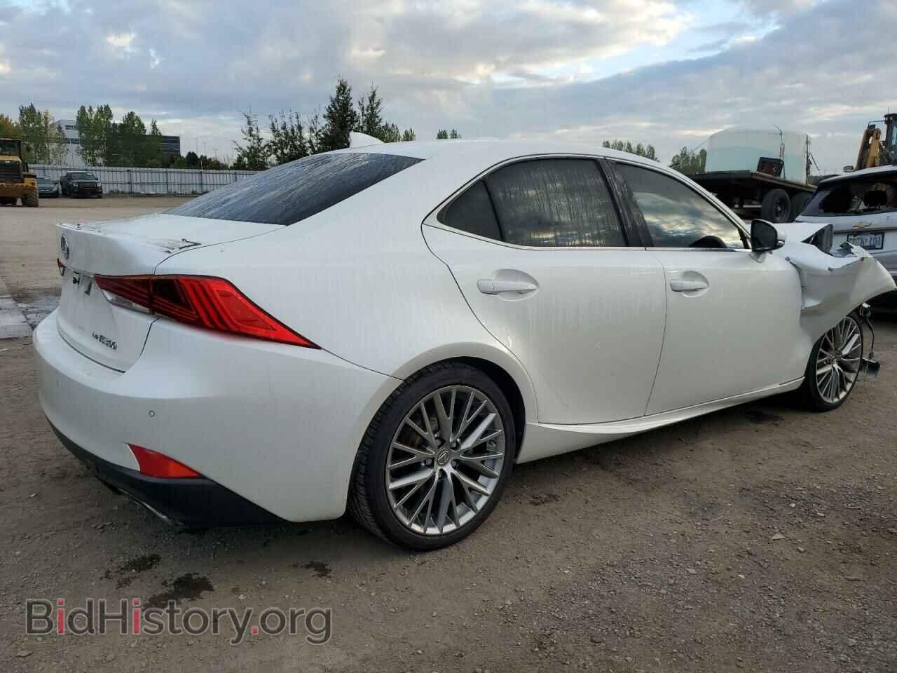 2017 LEXUS IS - VIN: JTHCM1D29H5021168 - Фото 3