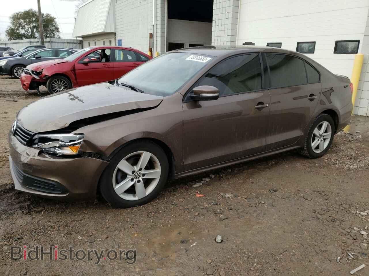 Фотография 3VWLL7AJ0BM117627 - VOLKSWAGEN JETTA 2011
