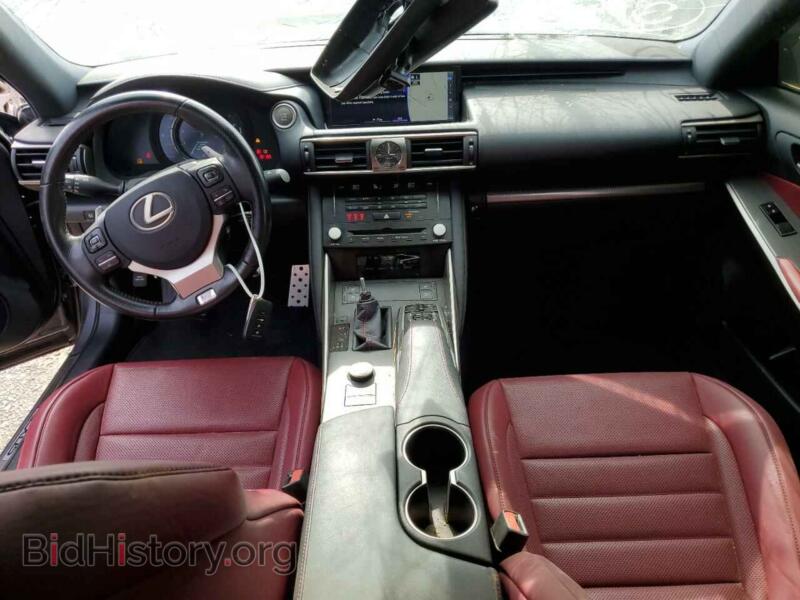 2017 Lexus IS (VIN JTHBE1D27H5029908) — photo 8 of 12