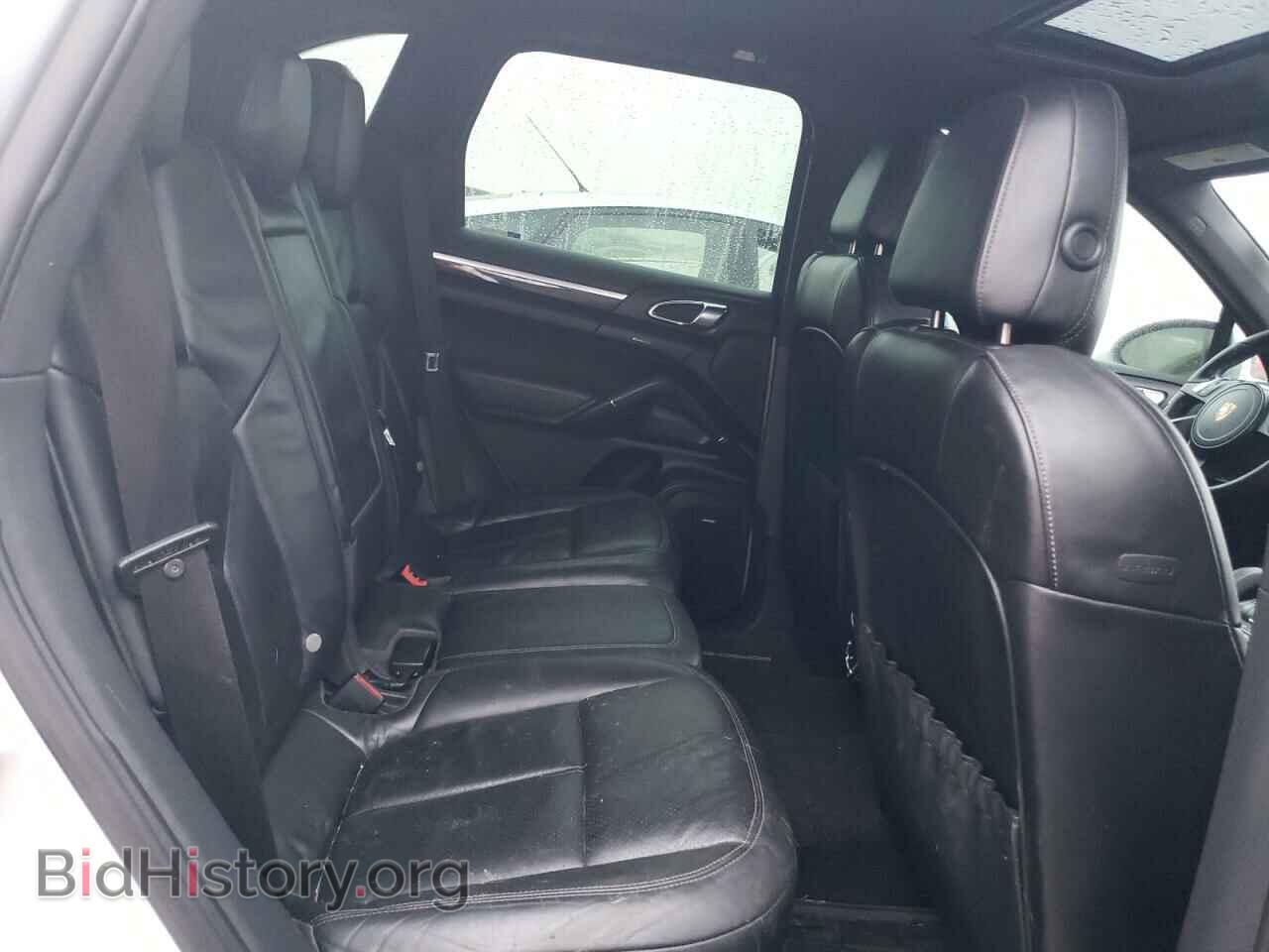 2011 PORSCHE CAYENNE - VIN: WP1AB2A24BLA54461 - Фото 10