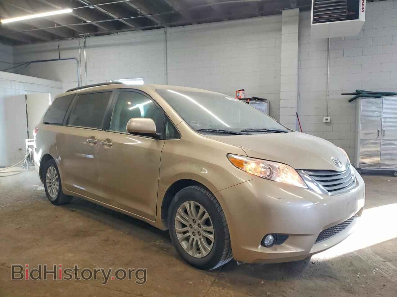 2011 TOYOTA All Models - VIN: 5TDYK3DC0BS020686 - Фото 4