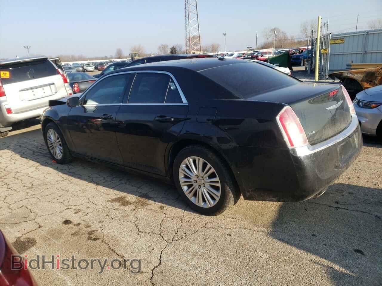 2014 CHRYSLER 300 - VIN: 2C3CCARGXEH231151 - Фото 2