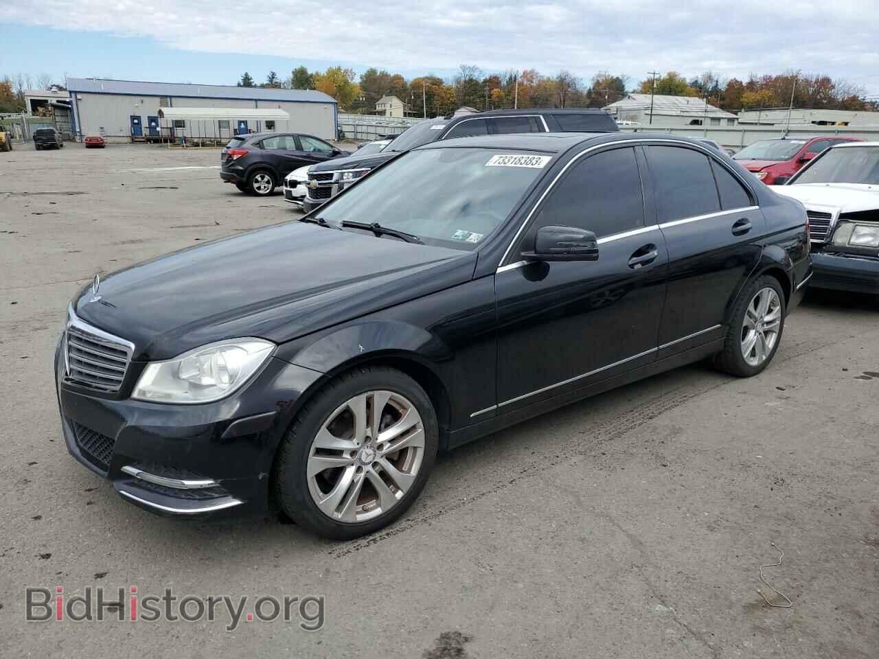 Photo WDDGF8BB6CR223501 - MERCEDES-BENZ C-CLASS 2012