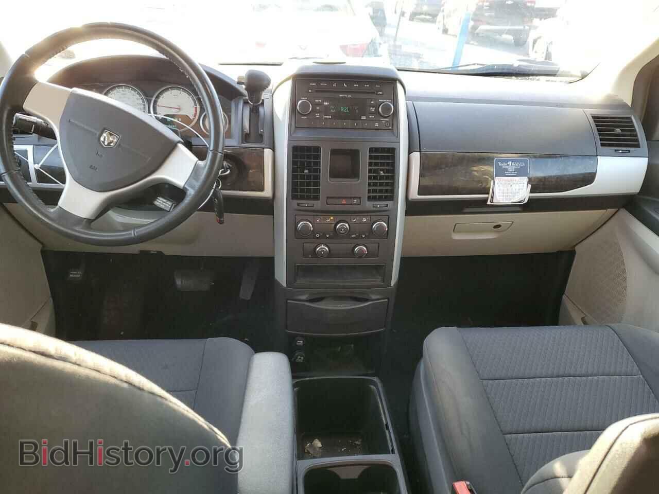 2010 DODGE CARAVAN - VIN: 2D4RN5D11AR314212 - Фото 8
