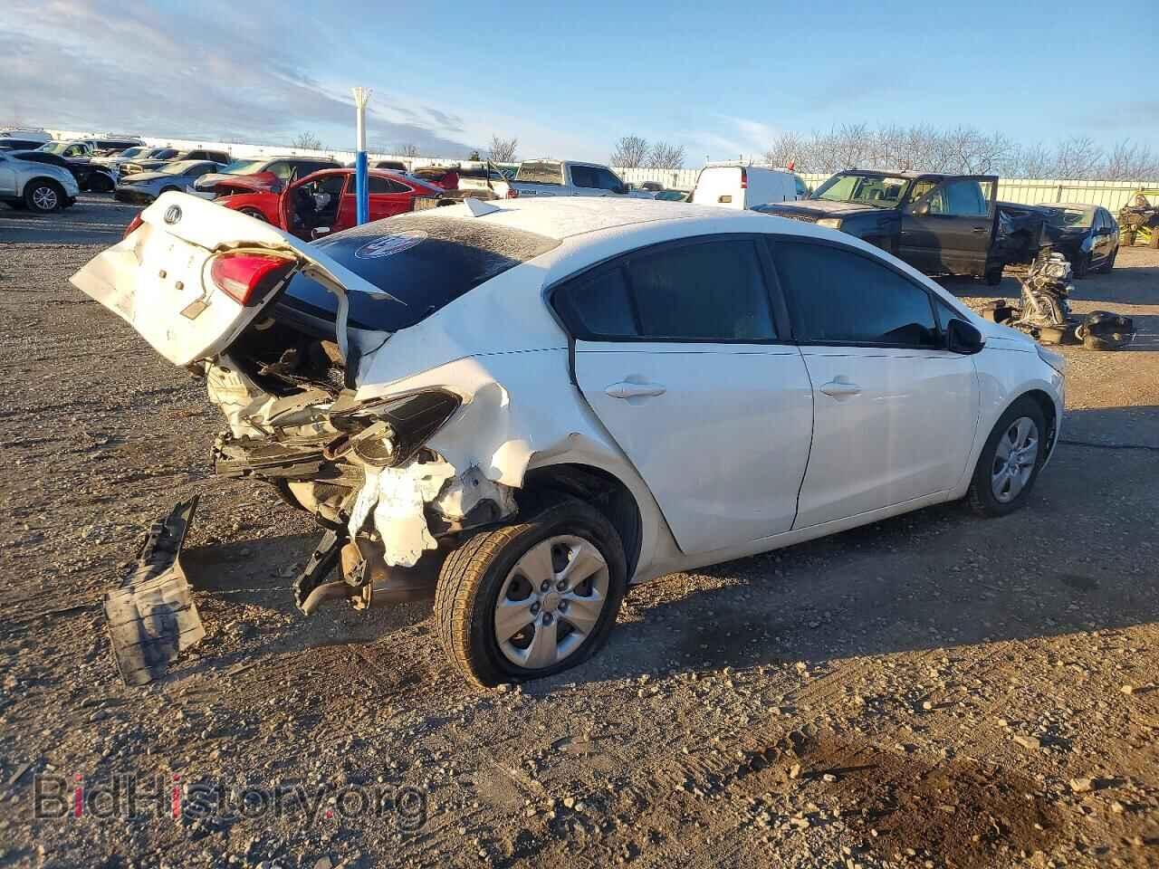2017 KIA FORTE - VIN: 3KPFK4A72HE078919 - Фото 3