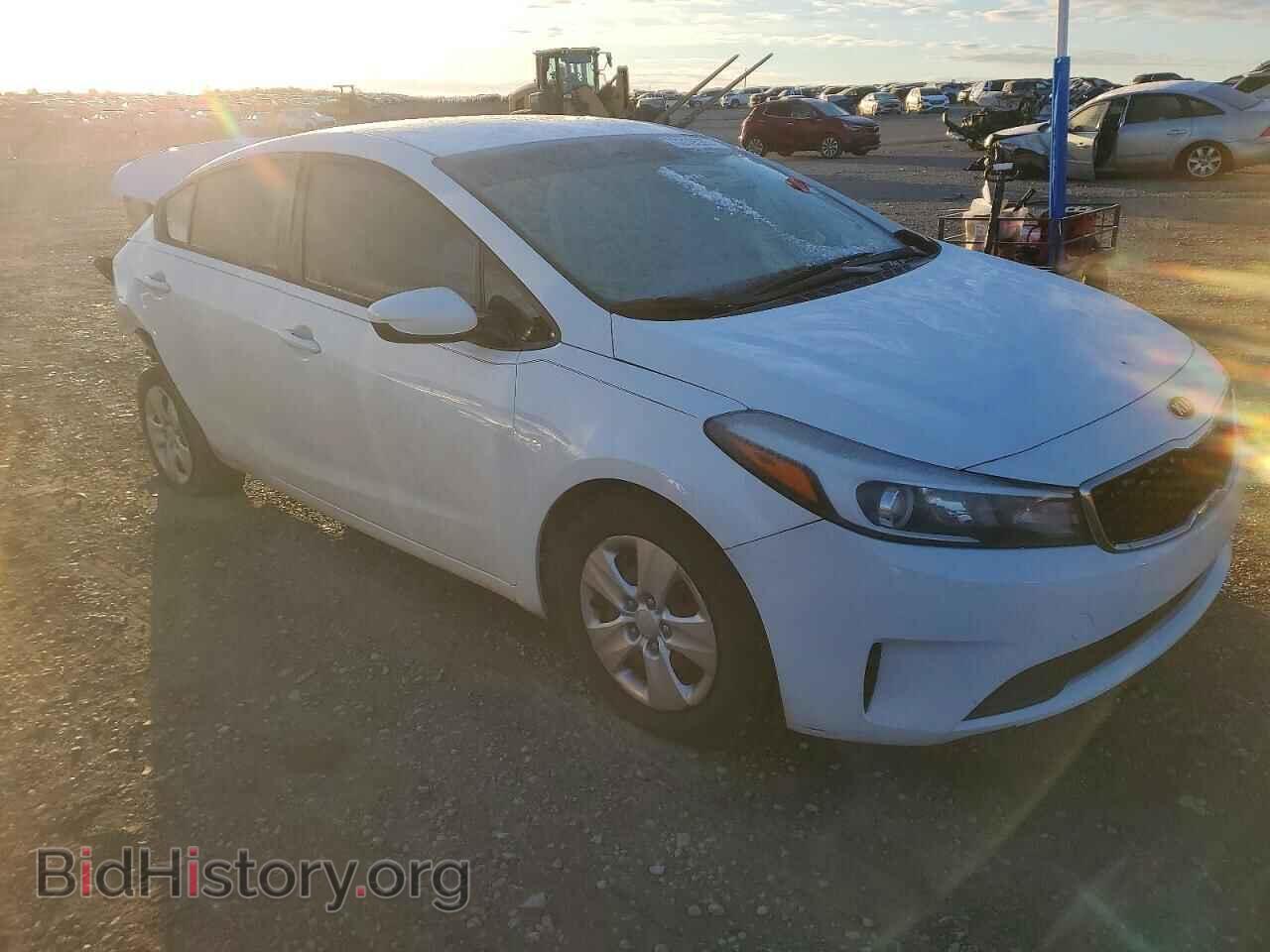 2017 KIA FORTE - VIN: 3KPFK4A72HE078919 - Фото 4
