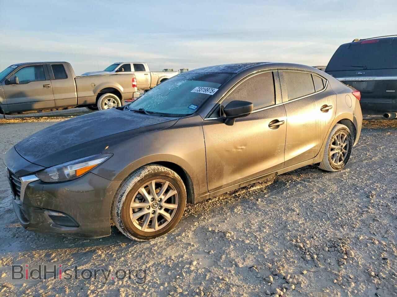 Фотография 3MZBN1U75HM141854 - MAZDA 3 2017