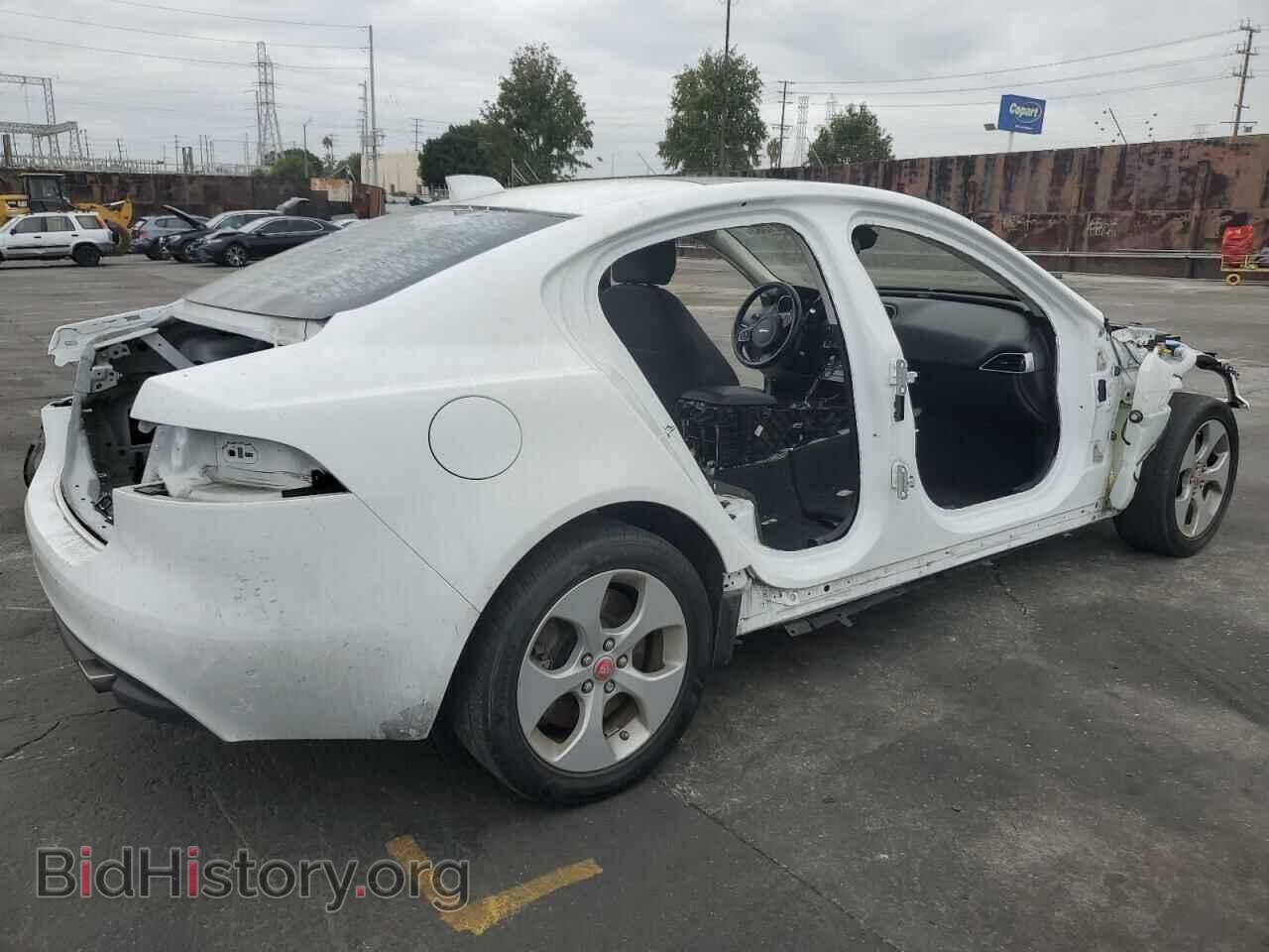 2017 JAGUAR XE - VIN: SAJAR4BG1HA975691 - Фото 3
