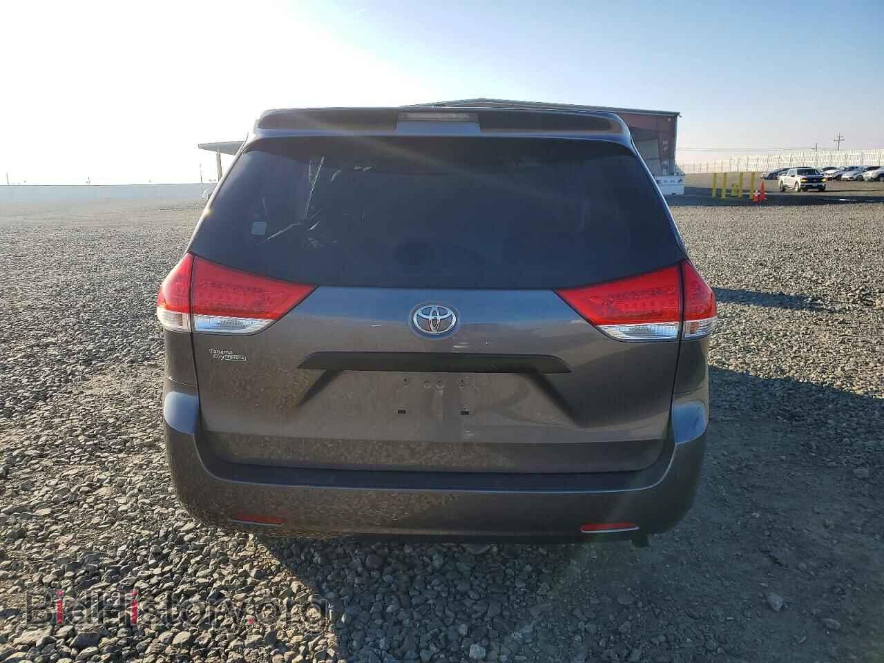 2011 TOYOTA All Models - VIN: 5TDZK3DC6BS167762 - Фото 6