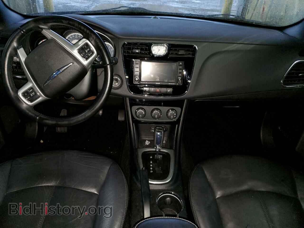2011 CHRYSLER 200 - VIN: 1C3BC2FG4BN505100 - Фото 8