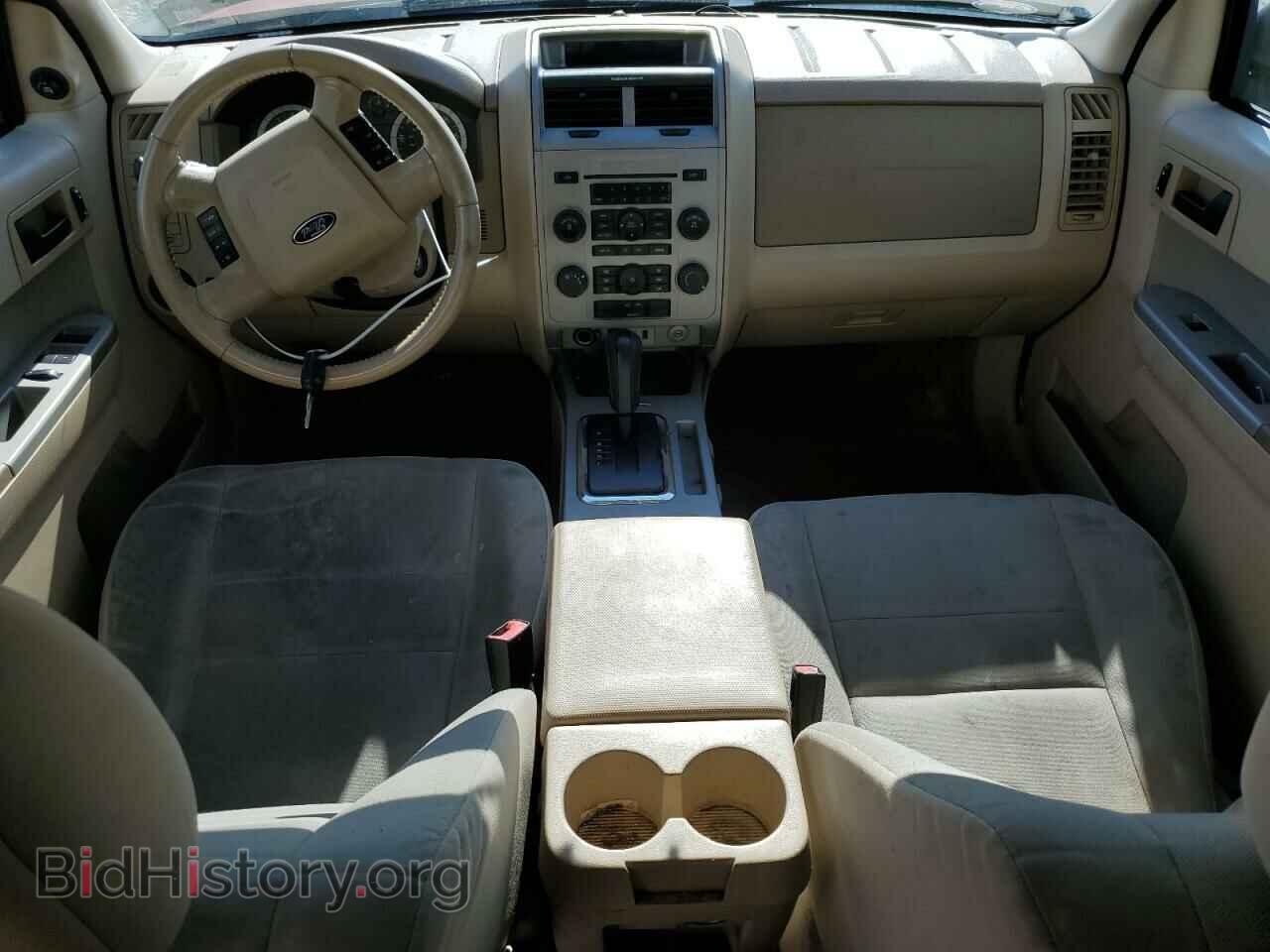 2011 FORD ESCAPE - VIN: 1FMCU9D74BKB17581 - Фото 8