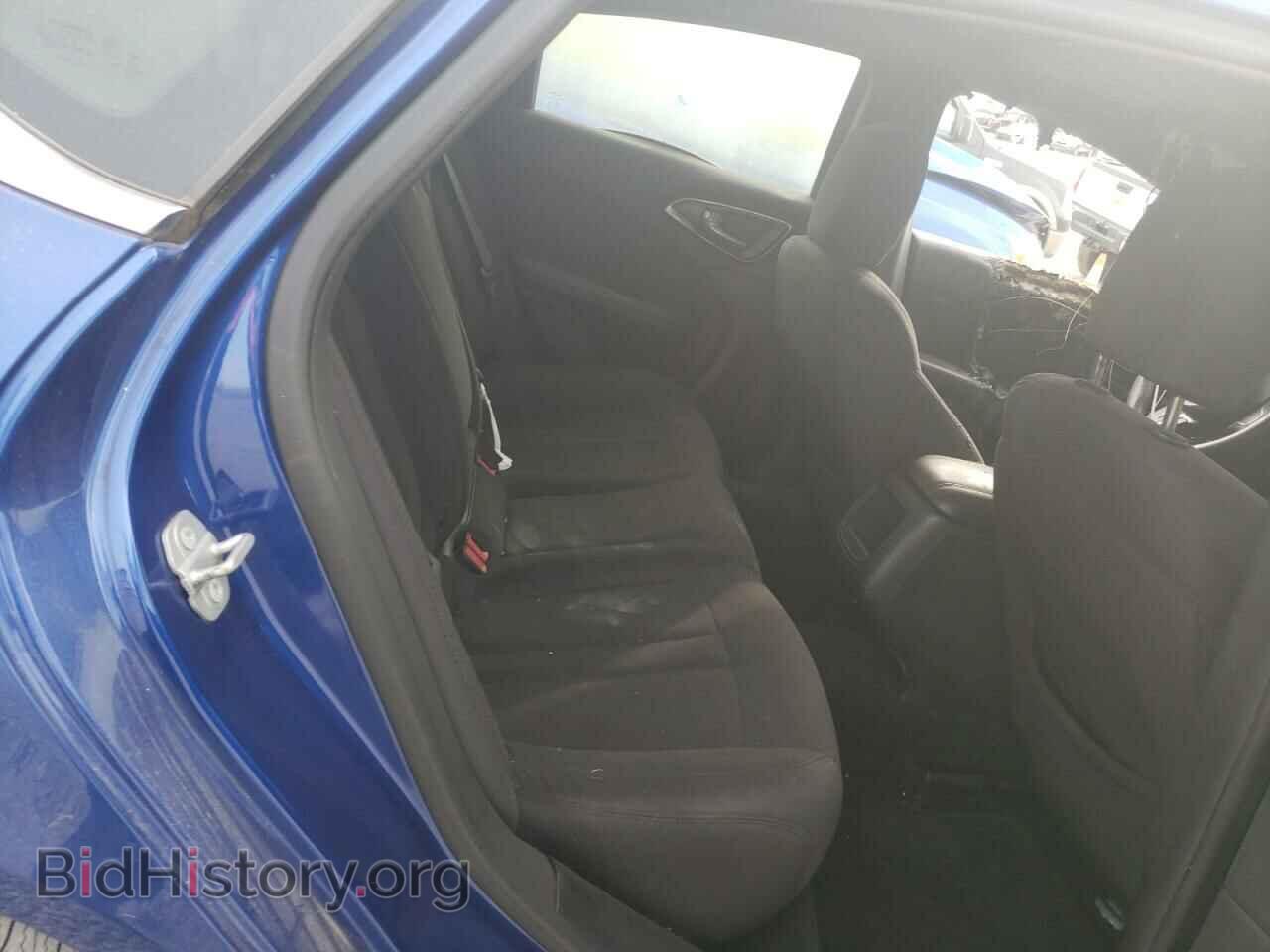 2015 CHRYSLER 200 - VIN: 1C3CCCAB9FN653254 - Фото 10