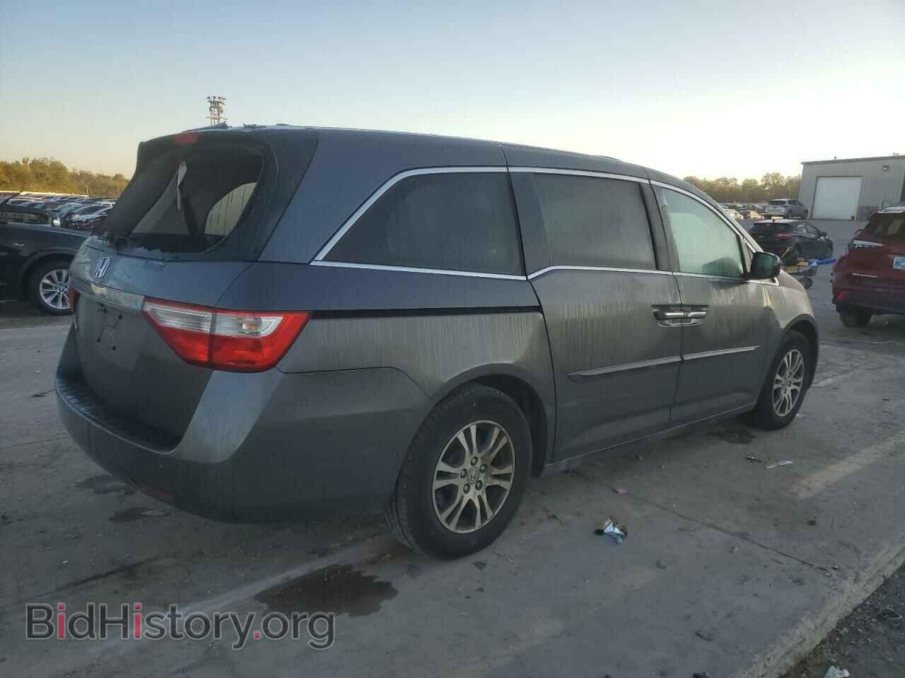 2011 HONDA All Models - VIN: 5FNRL5H64BB007901 - Фото 3