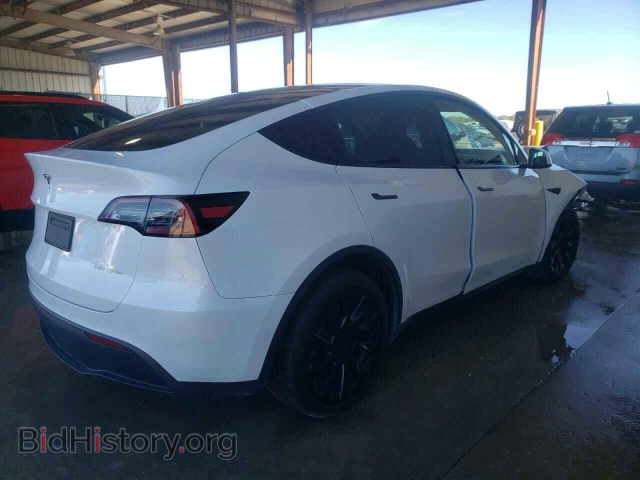 2022 TESLA MODEL Y - VIN: 7SAYGDEE7NF376037 - Фото 3