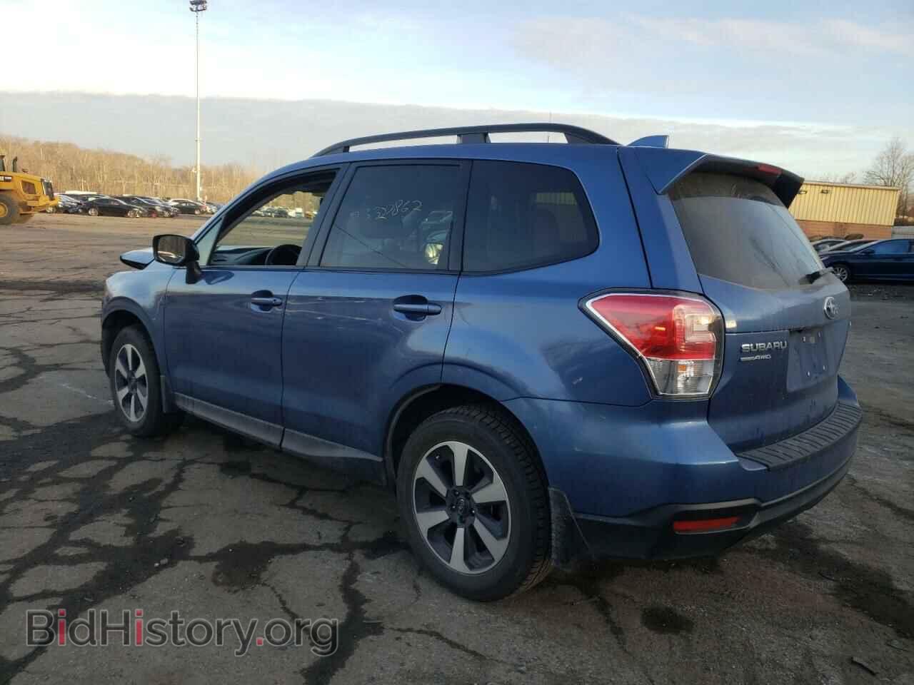 2018 SUBARU FORESTER - VIN: JF2SJAEC4JH412358 - Фото 2