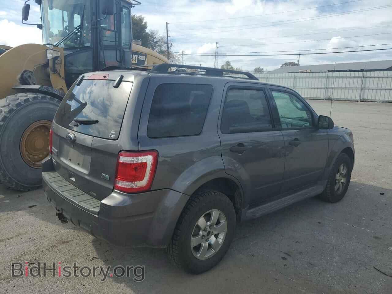 2011 FORD ESCAPE - VIN: 1FMCU9DG3BKB58574 - Фото 3
