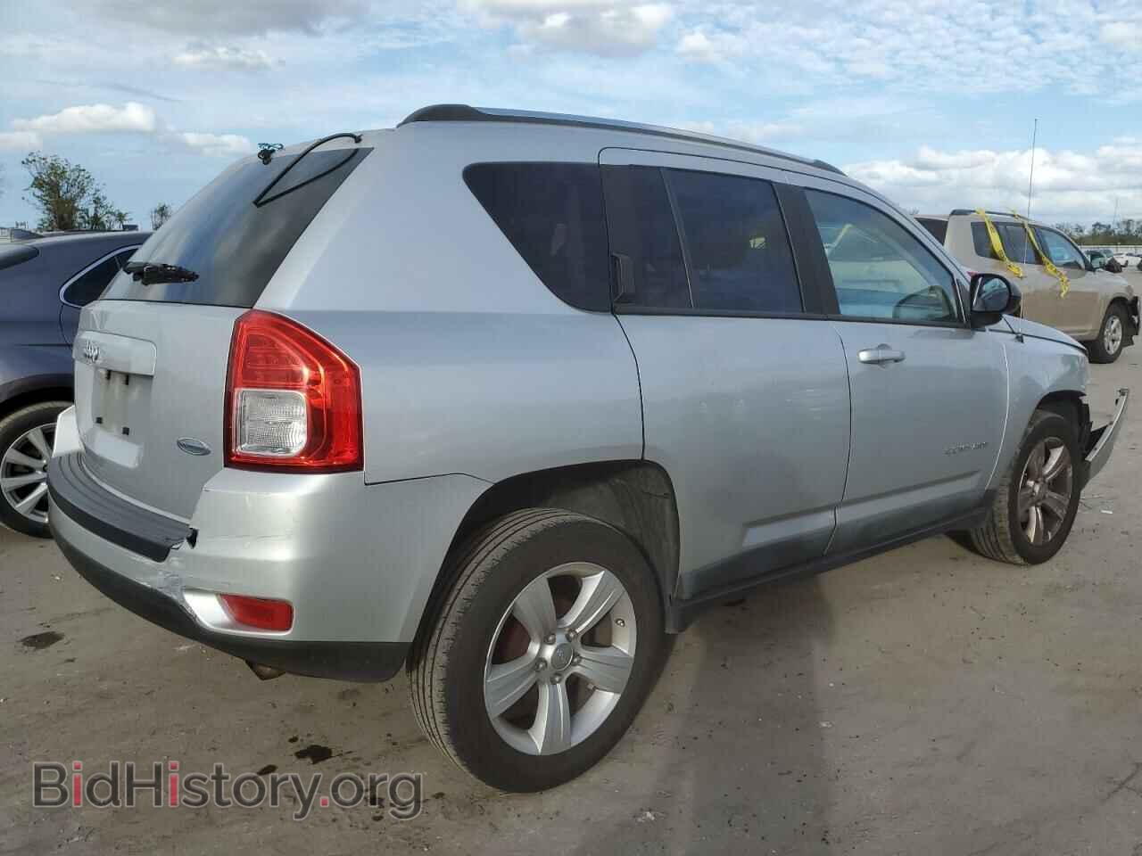 2011 JEEP COMPASS - VIN: 1J4NT1FA7BD289306 - Фото 3