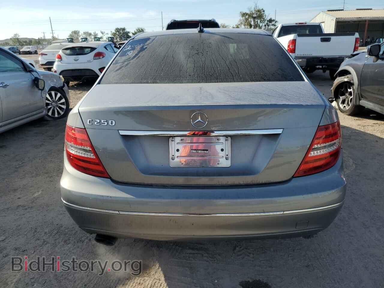 2013 MERCEDES-BENZ C-CLASS - VIN: WDDGF4HB3DR294494 - Фото 6