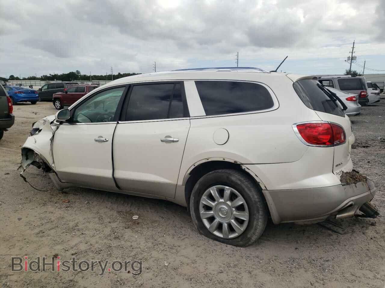 2012 BUICK ENCLAVE - VIN: 5GAKRCED8CJ237668 - Фото 2