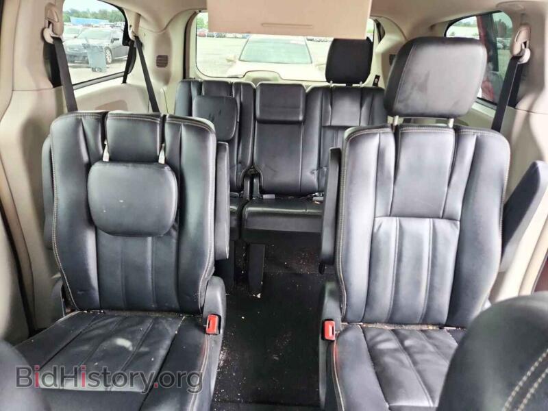 2013 Chrysler MINIVAN (VIN 2C4RC1BG4DR629934) — photo 10 of 14