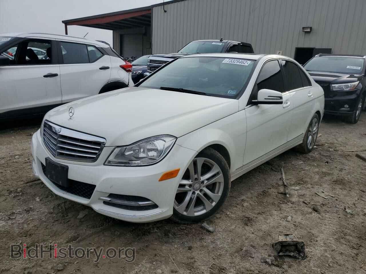 Фотография WDDGF8BB7CA714545 - MERCEDES-BENZ C-CLASS 2012