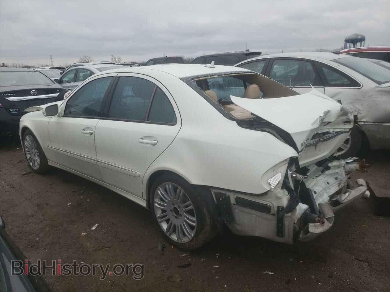 2008 MERCEDES-BENZ E-CLASS - VIN: WDBUF87X18B228444 - Фото 2