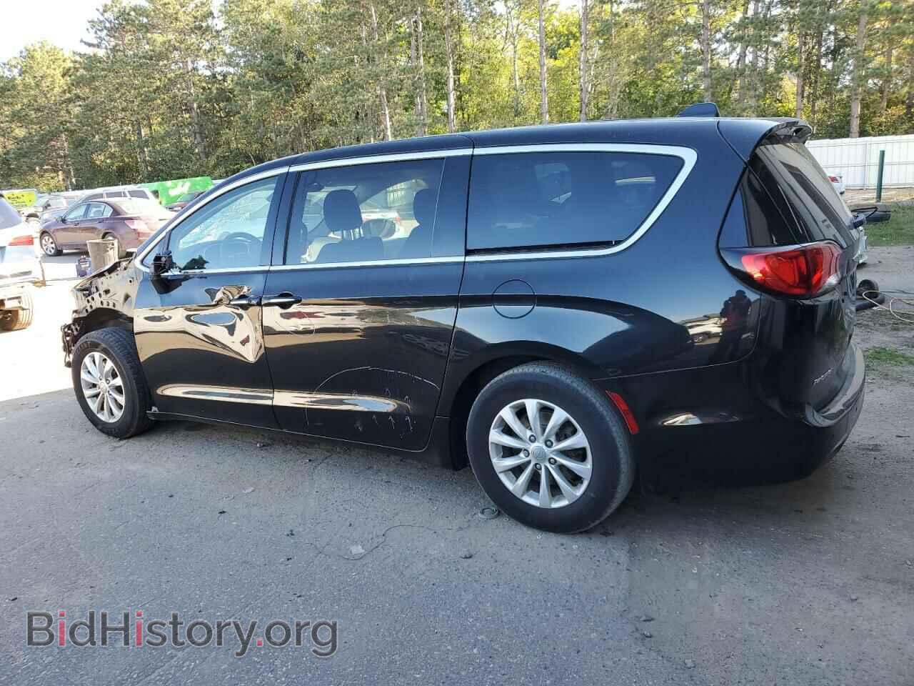 2018 CHRYSLER PACIFICA - VIN: 2C4RC1FG2JR278799 - Photo 2