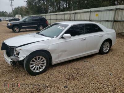 2014 Chrysler 300, белый — VIN 2C3CCAAG7EH237159, Copart