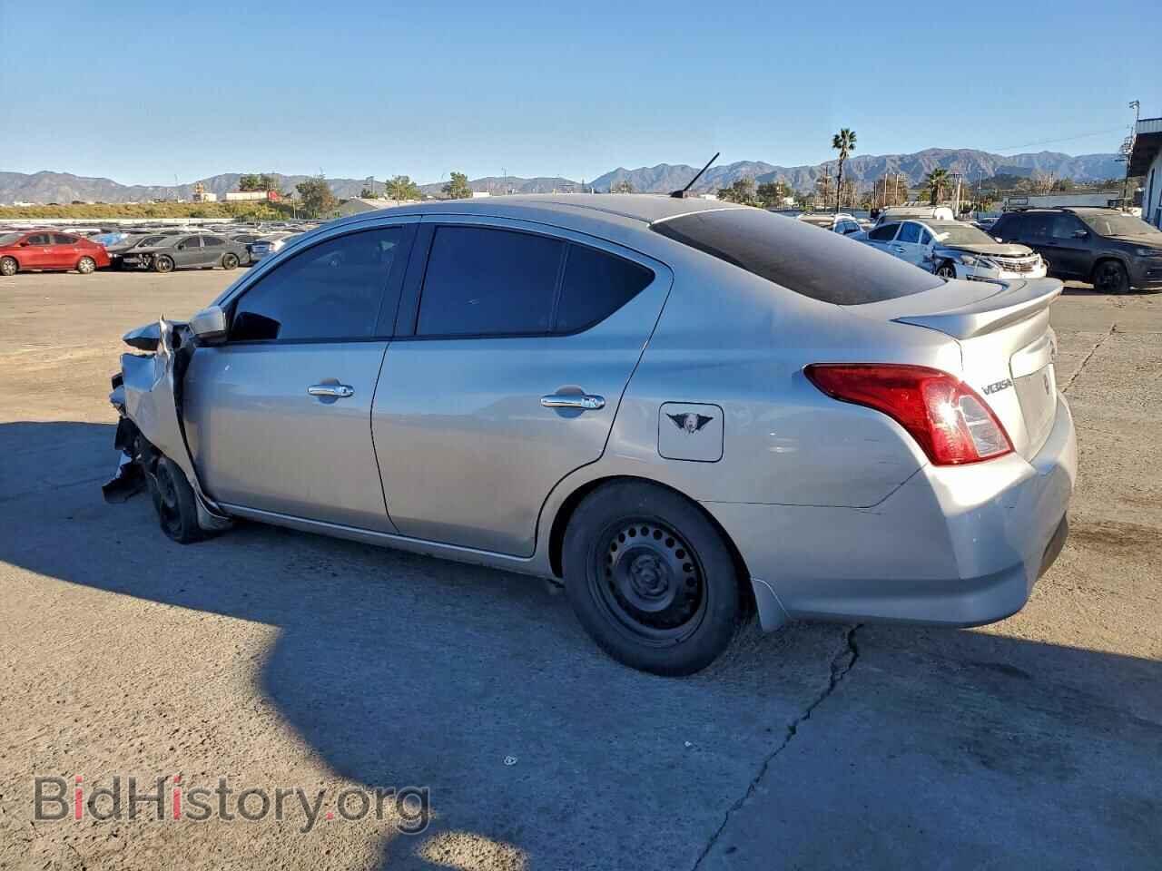2019 NISSAN VERSA - VIN: 3N1CN7AP2KL878931 - Фото 2