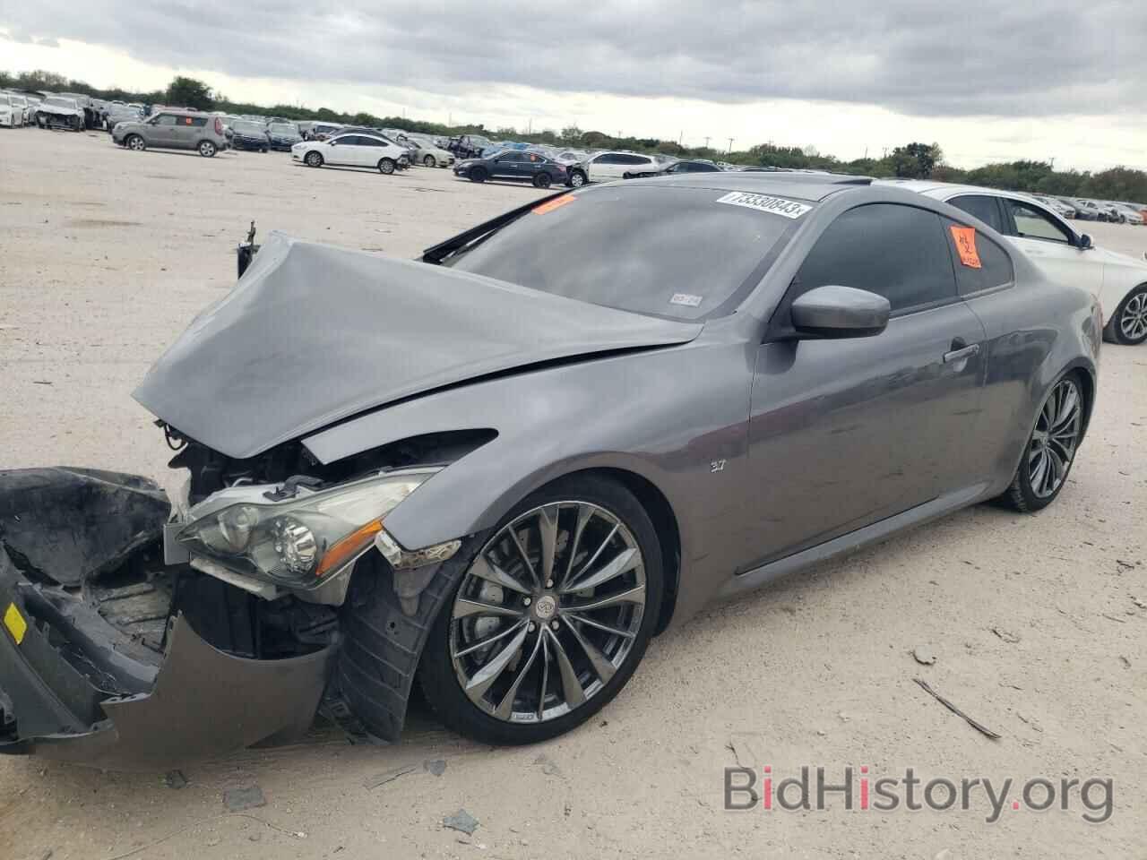 Photo JN1CV6EK7EM111756 - INFINITI Q60 2014