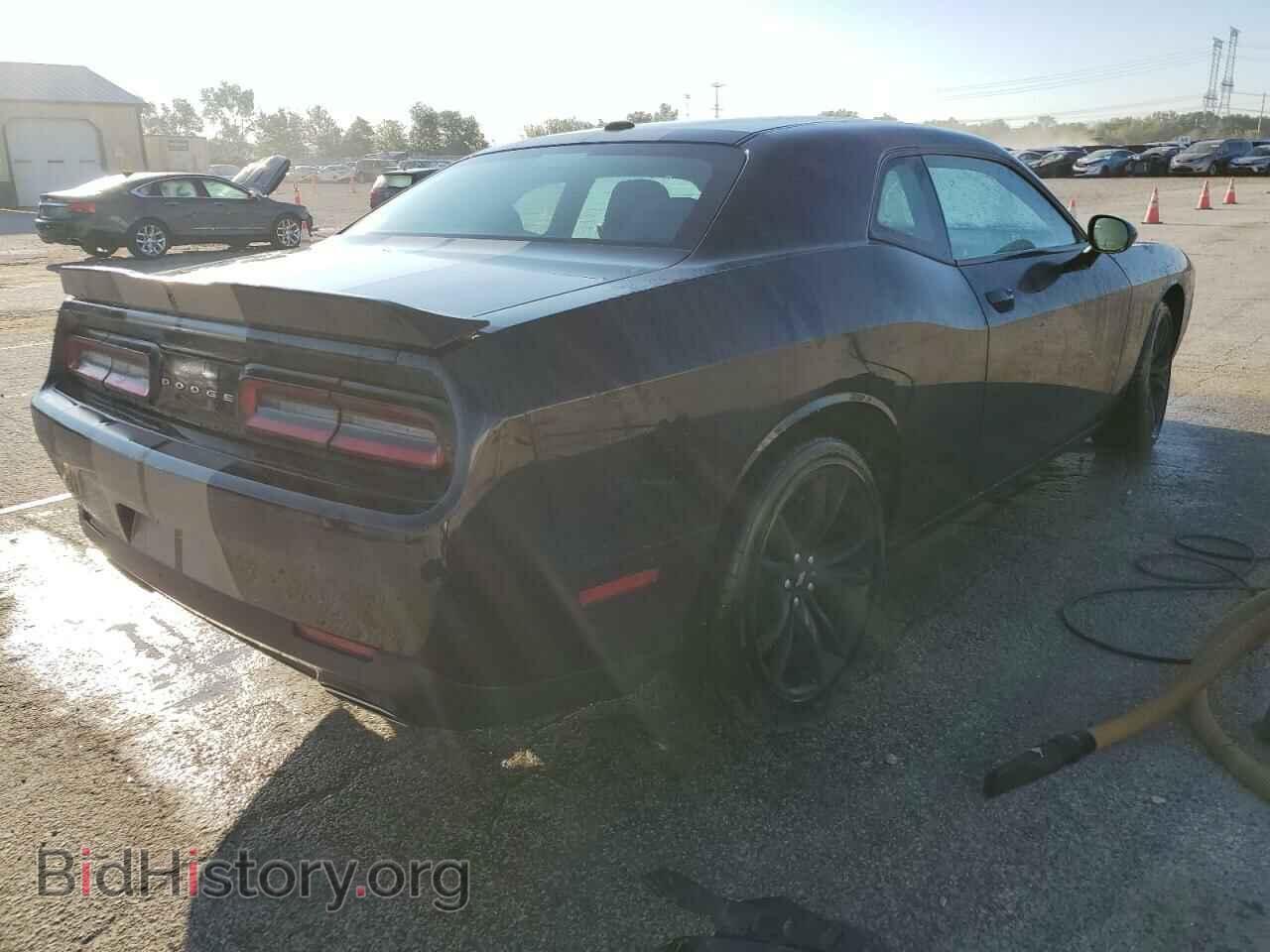2018 DODGE CHALLENGER - VIN: 2C3CDZAG9JH311588 - Фото 3