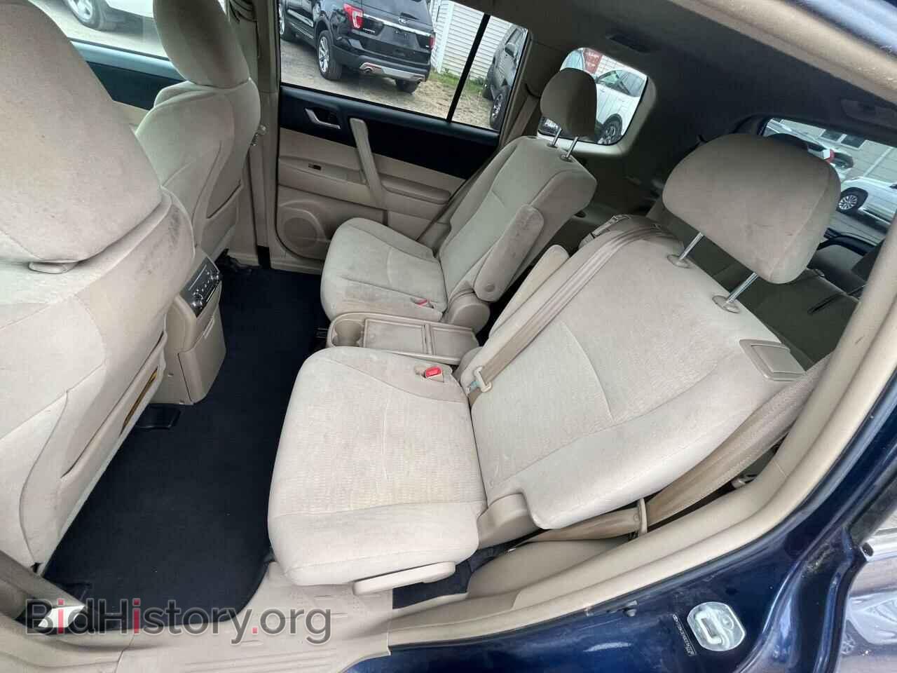 2012 TOYOTA HIGHLANDER - VIN: 5TDBK3EH0CS142238 - Фото 8